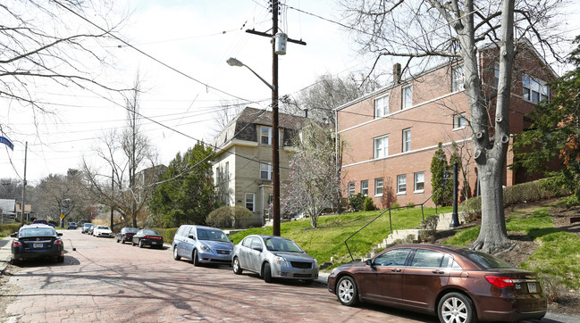 5525 Covode St in Pittsburgh, PA - Building Photo - Building Photo