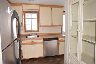 1245 Pawtucket Blvd in Lowell, MA - Building Photo - Building Photo