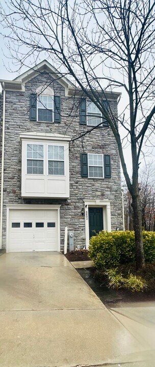 6802 Alexander Lawson in Elkridge, MD - Building Photo
