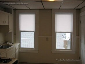 15 Oakes St, Unit 3R in Everett, MA - Foto de edificio - Building Photo