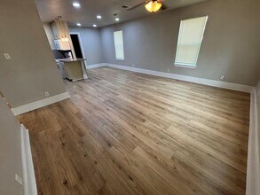 505 Clarke St in Austin, TX - Building Photo - Building Photo