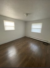 3996 S Schenley Ave, Unit 4 in Youngstown, OH - Building Photo - Building Photo