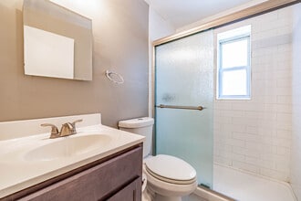 Edenview in Cincinnati, OH - Foto de edificio - Interior Photo