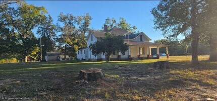 7404 GA-109 in Molena, GA - Building Photo - Building Photo