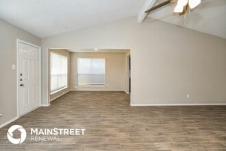 1601 Chapman Dr in Mesquite, TX - Foto de edificio - Building Photo