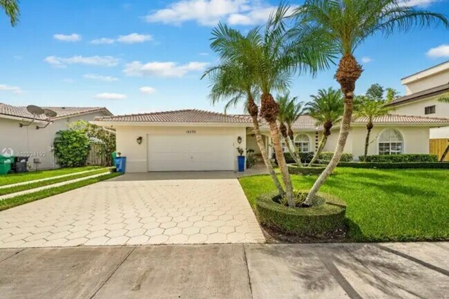 15770 SW 141st Ct in Miami, FL - Building Photo - Building Photo