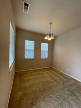 4329 Strathmore Pl in Merced, CA - Building Photo - Building Photo