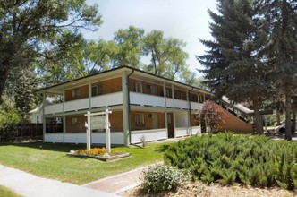 San Miguel Apartments in Colorado Springs, CO - Building Photo - Building Photo