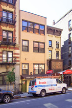 140 E 27th St in New York, NY - Foto de edificio - Building Photo
