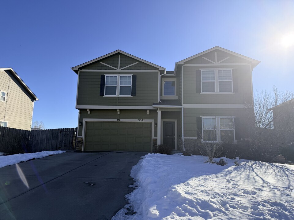 9545 Sand Myrtle Dr in Colorado Springs, CO - Building Photo