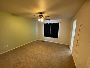 518 Sherwood Ct in Windsor, CO - Building Photo - Building Photo