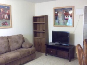 6400 Edgemere Blvd, Unit 23 in El Paso, TX - Building Photo - Building Photo