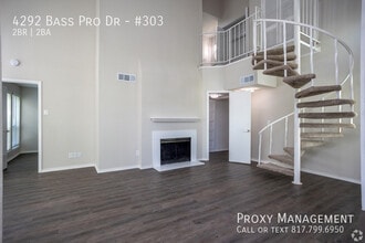 4292 Bass Pro Dr in Garland, TX - Building Photo - Building Photo