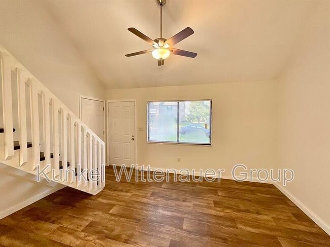 122 Sugar Pine Ln in O'Fallon, IL - Building Photo - Building Photo