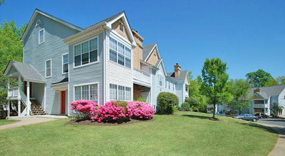 Woodlake Village-Waterpointe Apartments in Midlothian, VA - Building Photo - Building Photo