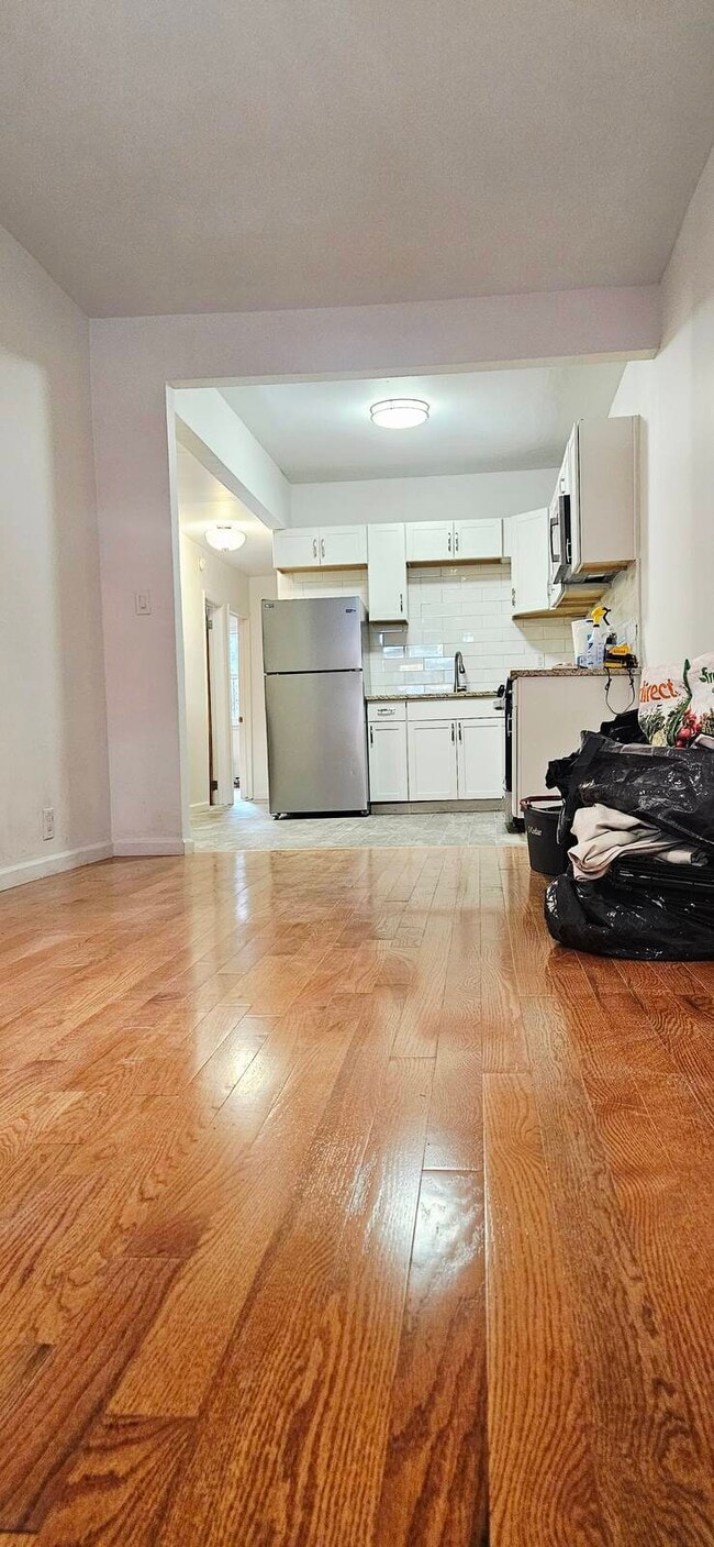 473 Humboldt St in Brooklyn, NY - Building Photo - Building Photo