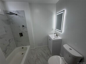 726 Jersey Ave in Greenwood Lake, NY - Building Photo - Building Photo