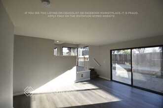 921 Pueblo Way in Vallejo, CA - Building Photo - Building Photo
