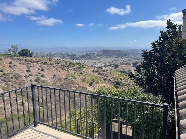 21387 Crestwind Dr in San Marcos, CA - Building Photo - Building Photo