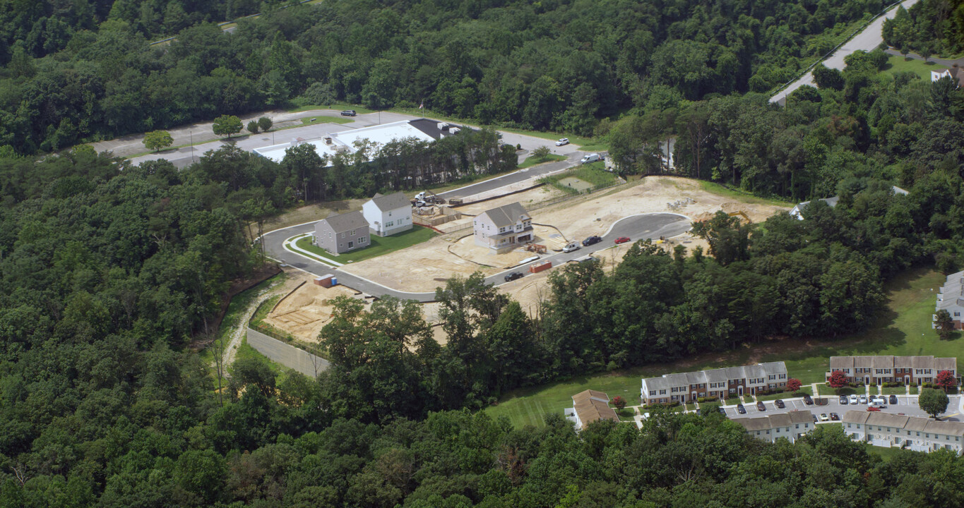 Perry Hall Ridge in Baltimore, MD - Building Photo