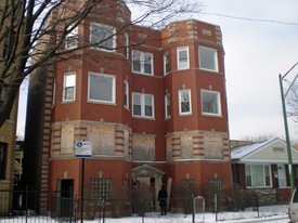 8014 S Ingleside Ave in Chicago, IL - Building Photo - Building Photo