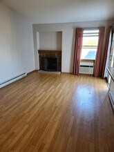 1361 Cunat Ct in Lake In The Hills, IL - Building Photo - Building Photo