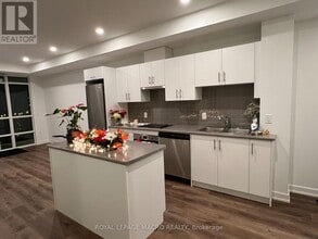 461 Green Rd in Hamilton, ON - Building Photo - Building Photo