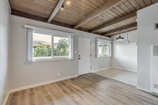 6501 Donal Ave in El Cerrito, CA - Building Photo