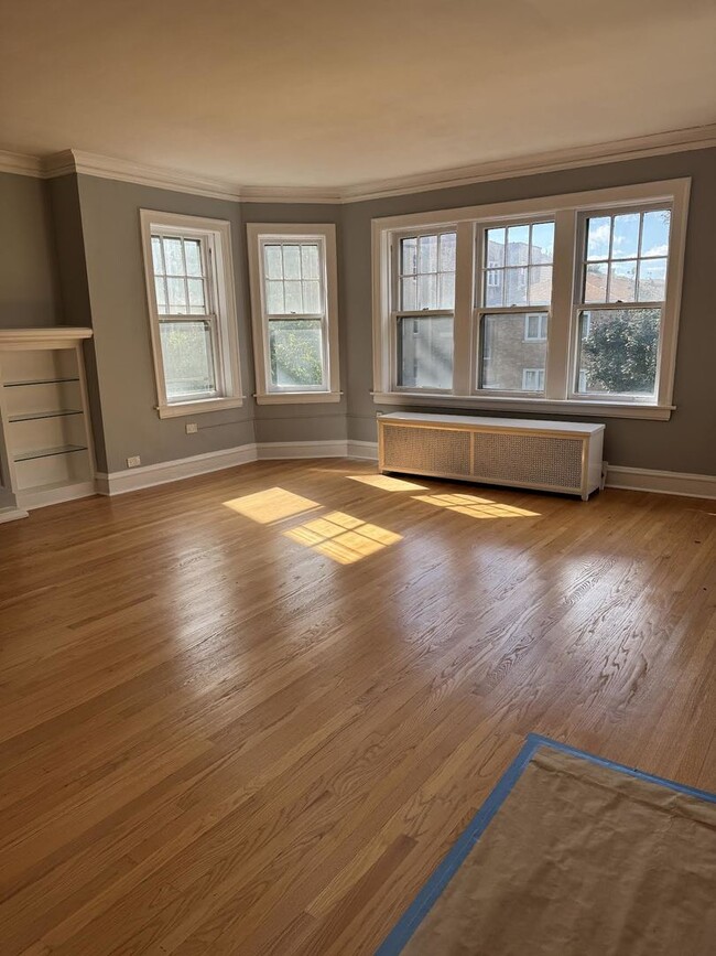 6231 N Francisco Ave in Chicago, IL - Building Photo - Building Photo