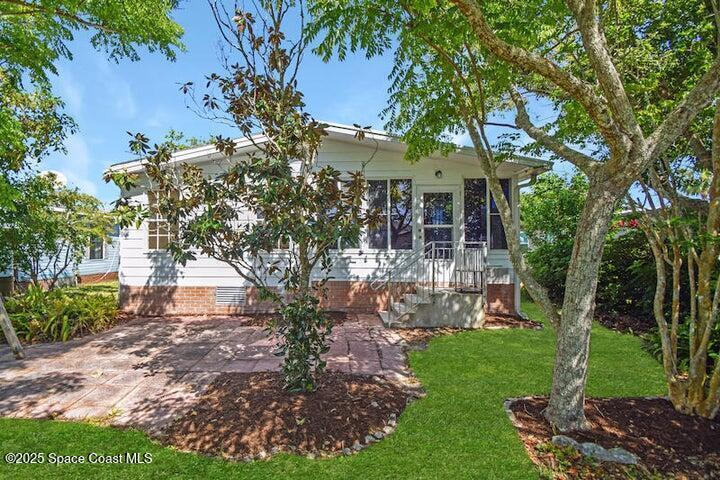 1944 Seagrape St NE in Palm Bay, FL - Building Photo