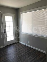5904 Jerry Dr in Las Vegas, NV - Building Photo - Building Photo