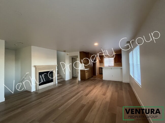 2804 Yacht Way in Oxnard, CA - Building Photo - Building Photo