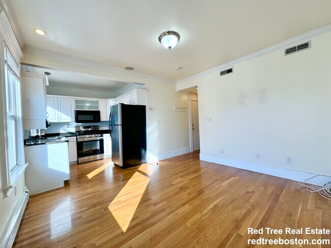 property at 3 Grimes St