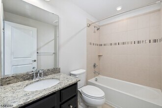 21 Clausen Ct in Mt. Olive, NJ - Building Photo - Building Photo