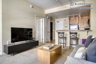 853 Commodore Dr, Unit FL3-ID1098 in San Bruno, CA - Building Photo - Building Photo
