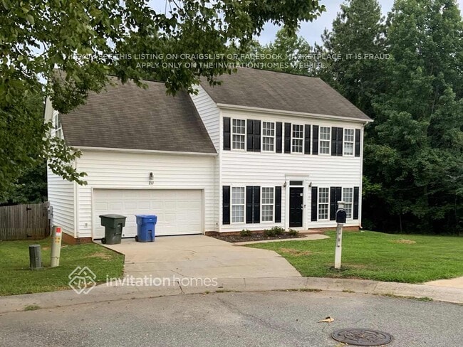 property at 211 Everett Park Dr