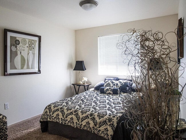 Eagle Pointe in Spokane Valley, WA - Foto de edificio - Building Photo