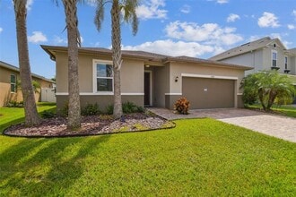 12072 Lake Blvd in New Port Richey, FL - Building Photo - Building Photo