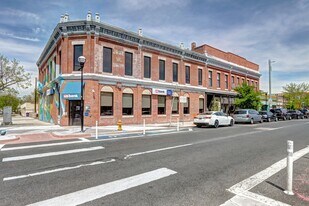 2711 Welton St in Denver, CO - Building Photo