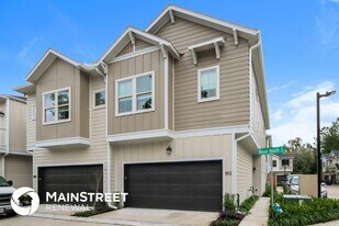 5102 Royal Heath Dr in Houston, TX - Building Photo