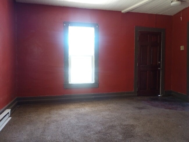 1359 N Limestone St in Gaffney, SC - Building Photo - Building Photo