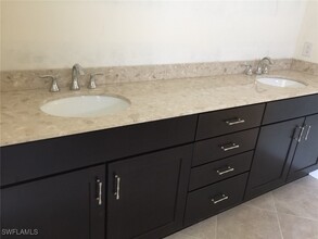 12600 Fairington Way in Ft. Myers, FL - Building Photo - Building Photo