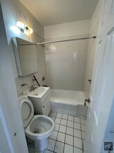 East 38th Street, Unit 3C in New York, NY - Foto de edificio - Building Photo