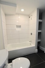 150 Acorn St, Unit 2 in Providence, RI - Building Photo - Building Photo