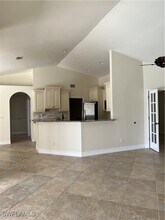 1001 SW 9th Ave in Cape Coral, FL - Building Photo - Building Photo