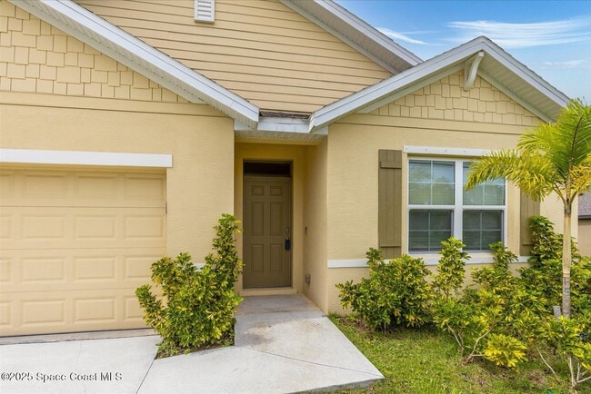 2158 Jupiter Blvd SW in Palm Bay, FL - Building Photo - Building Photo