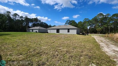 3271 Westmore Rd SE in Palm Bay, FL - Building Photo - Building Photo