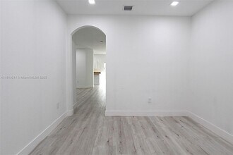 9390 SW 222nd Way in Cutler Bay, FL - Building Photo - Building Photo