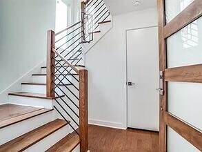 1925 California Dr in Dallas, TX - Building Photo - Building Photo