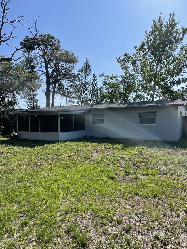 3640 Stokes Dr in Sarasota, FL - Building Photo - Building Photo